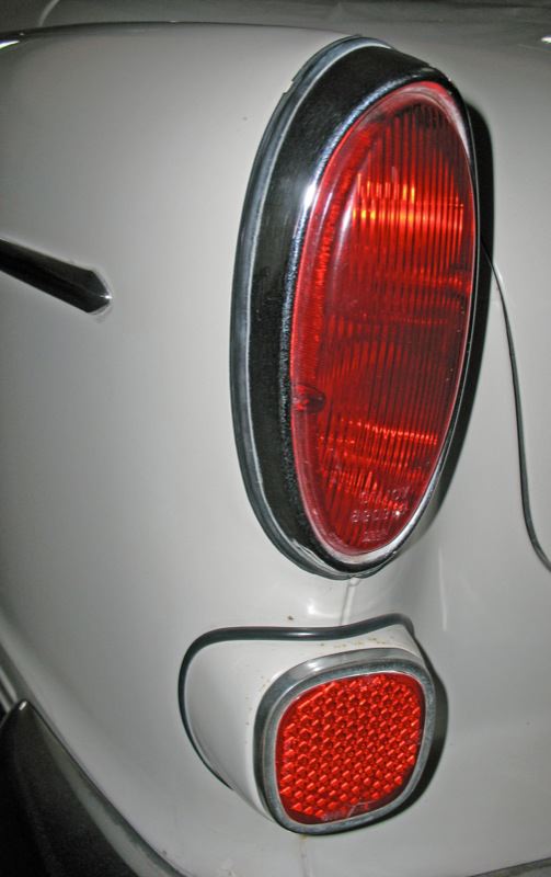 Volvo 120 130: rear light