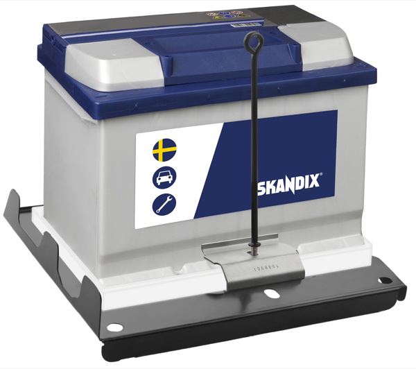 SKANDIX - Einbaubild Volvo 700, 900, S90, V90 (-1998): Batteriebefestigung