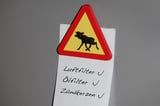 Magnet black-red-yellow Elk Warning