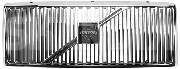Gitter, Kühlergrill Wasserfall mit Strebe mit Emblem 1358485 (1005061) - Volvo 700, 900 - Keywords: 700 740 744 745 760 764 765 940 944 945 960 964 965 frontgrille gitter gitter kuehlergrill wasserfall mit strebe mit emblem grille kuehlergrille kuelergril kuelergrill Original chrom emblem integriertem mit nebelscheinwerfer ohne strebe usa wasserfall