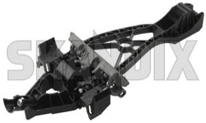 Bracket, Door handle inner front right rear right 30784203 (1037296) - Volvo C30, C70 (2006-), S40 (2004-), S80 (2007-), V50, V70, XC70 (2008-), XC60 (-2017) - bracket door handle inner front right rear right opener opening brackets Genuine for front inner keyless locking rear right system vehicles without