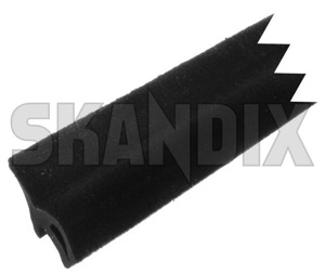 Window scraper, Side window Driver side outer 1392763 (1040227) - Volvo 700 - door glass trim rubber mouldings side window seal window scraper side window driver side outer window shaft seal skandix SKANDIX driver moulding only outer part repair rubber side