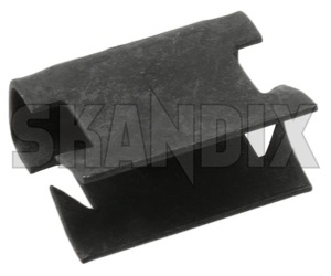 Clip Oil cooler, Gearbox oil Oil cooler Gearbox oil - Radiator Engine cooling 30862006 (1047001) - Volvo S40, V40 (-2004) - clip oil cooler gearbox oil oil cooler gearbox oil  radiator engine cooling clip oil cooler gearbox oil oil cooler gearbox oil radiator engine cooling staple clips Genuine      cooler cooler cooler  cooling engine gearbox oil radiator