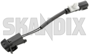 Nozzle, Windscreen washer fits left and right for Windscreen heatable 31391793 (1053803) - Volvo S80 (2007-), V70 (2008-), XC70 (2008-) - nozzle windscreen washer fits left and right for windscreen heatable squirter jet nozzle window washer nozzle wiper washer nozzle Genuine and beam cleaning fan fits for heatable heated jet left multi multijet right window windscreen