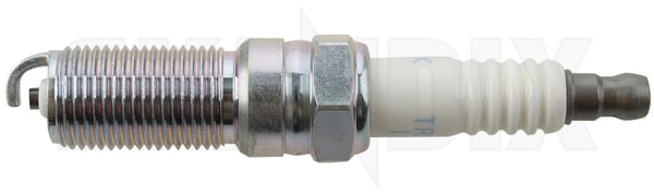 Zündkerze 31272427 (1057103) - Volvo C30, S40 (2004-), V50 - ОЕ-Nummern: 30731425, 30777348, 31216290, 31251481 - Keywords: kerze kerzen s40 v50 zuendkerze zuendkerzen ngk NGK