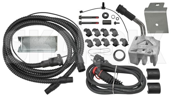 Elektrischer Motorvorwärmer 9499640 (1059002) - Volvo 850, C70 (-2005), S70, V70 (-2000) - ОЕ-Nummern: 9124740, 9166644, 9184699, 9187100, 9187570, 9187571, 9204498 - Keywords: 850 854 855 cabrio elektrischer motorvorwaermer motorheizung motorheizungsvorwaermung motorheizungvorwaermung motorvorwaermer motorvorwaermung motorwaermer s70 v70 vorheizung vorwaermer vorwaermung winterzubehoer zusatzheizer zusatzheizung Original altem aus lagerbestand new nos nos ohne old stock usa