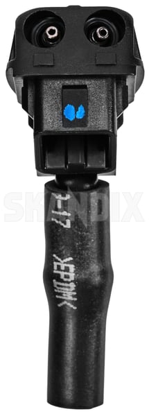 Nozzle, Windscreen washer right for Windscreen 31425839 (1063910) - Volvo V40 (2013-), V40 Cross Country - Keywords: nozzle windscreen washer right for windscreen squirter jet nozzle window washer nozzle wiper washer nozzle Genuine cg02 cleaning cover for nozzles painted right vehicles washer window windscreen with without