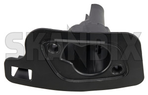 Retainer, Headlight Cleaner right 31663587 (1088715) - Volvo S60, V60 (2019-) - headlamp cleaner high pressure cleaner mountings retainer headlight cleaner right Genuine    console jg02 right tj01 tj03