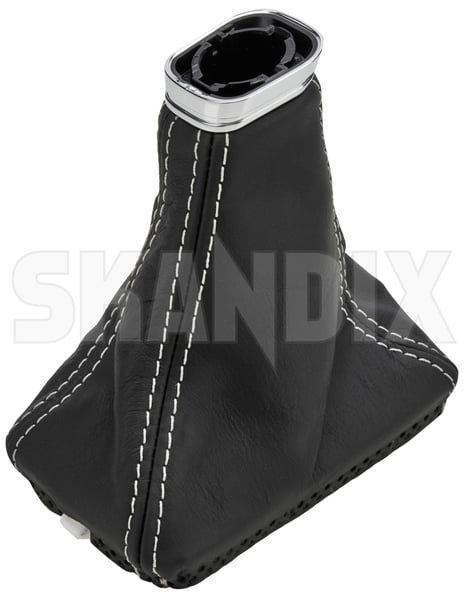 Manschette, Schaltstock Automatikgetriebe Leder R-Design 31367651 (1090808) - Volvo S60, V60, V60 CC (2019-), S90, V90 (2017-), V90 CC, XC60 (2018-), XC90 (2016-) - Keywords: ganghebel ganghebelmannschetten ganghebelmanschetten gangschaltungshebel gangschaltungshebelmanschetten gangwahlhebel gummimanchette gummimannschette gummimanschette manchetten mannschetten manschette schaltstock automatikgetriebe leder r design manschette schaltstock automatikgetriebe leder rdesign manschetten schalthebel schalthebelmanchetten schalthebelmannschetten schalthebelmanschetten schaltmanchetten schaltmanschetten schaltsack schaltsaecke schaltstockbalg schaltstockmanchetten schaltstockmannschetten schaltstockmanschetten stockmanchetten stockmannschetten stockmanschetten waehlhebelmanchetten waehlhebelmannschetten waehlhebelmanschetten wahlhebelmanchetten wahlhebelmanschetten Original leder rdesign r design sportpedale
