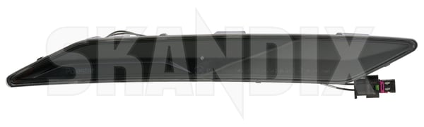 Blinkleuchte, Seite Kotflügel vorne rechts 32133899 (1102714) - Volvo Polestar 3 - Keywords: blinker blinkerglas blinkerleuchte blinkerleuchtenglas blinkerlicht blinkerlichtglas blinkleuchte blinkleuchte seite kotfluegel vorne rechts blinkleuchten blinkleuchtenglas blinklicht blinklichtglas fahrtrichtunganzeiger fahrtrichtungsanzeige fahrtrichtungsanzeiger fahrtrichtungsanzeigerglas lampen leuchten licht seitenblinker seitenblinkleuchten seitlicher Original j702 kotfluegel rechter rechts vorderer vorne