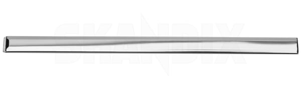 Zierleiste, Verglasung Seitenscheibe B-Säule hinten rechts 1213379 (1107470) - Volvo 200 - Keywords: 242 244 245 chromleisten chromrahmen fensterleisten fensterschutzleiste fensterzierleisten leisten p240 p242 p244 p245 rahmen scheibenleisten scheibenzierleisten schutzleiste verglasungsleisten verglasungszierleisten zierleiste verglasung seitenscheibe b saeule hinten rechts zierleiste verglasung seitenscheibe bsaeule hinten rechts zierleisten Original bsaeule b saeule hinten hinterer rechter rechts seitenscheibe