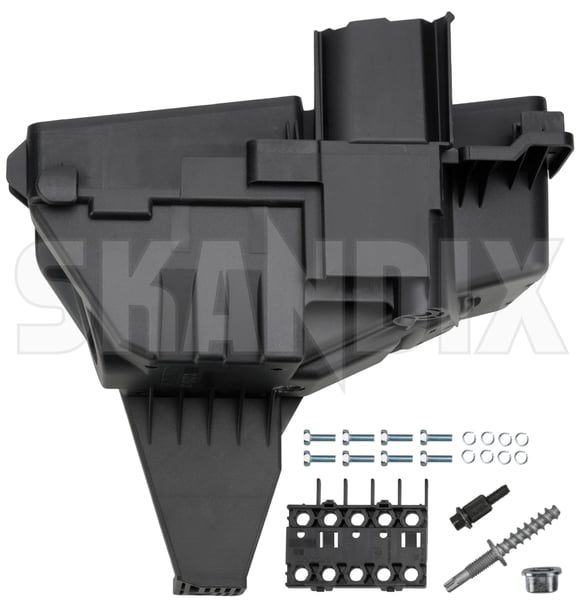 Fuse Box Engine compartment 30728132 (1109805) - Volvo S60 (-2009), S80 (-2006), V70 P26, XC70 (2001-2007), XC90 (-2014) - ОЕ-Numbers: 30797010 - Keywords: fuse box engine compartment fuse carrier fuse distribution fuse holder fuse module power distribution box relay box relay carrier relay holder relay module Genuine compartment engine